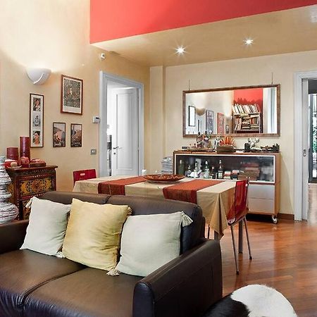 Apartment With Terrace In Central Milano Exterior foto